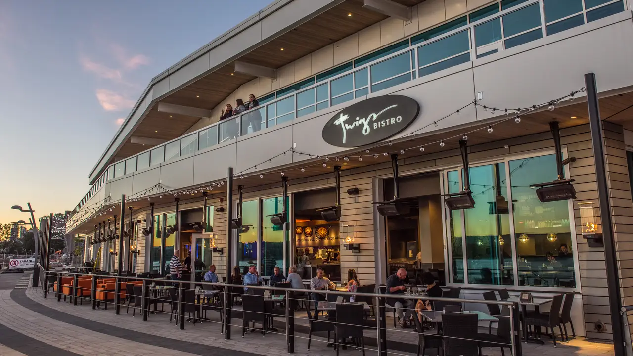 Twigs Bistro and Martini Bar Vancouver Restaurant Vancouver, WA