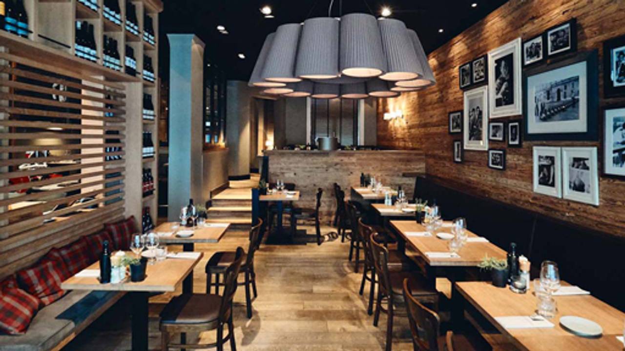Neumanns Bistro Und Weinbar Grindelhof Restaurant Hamburg Opentable