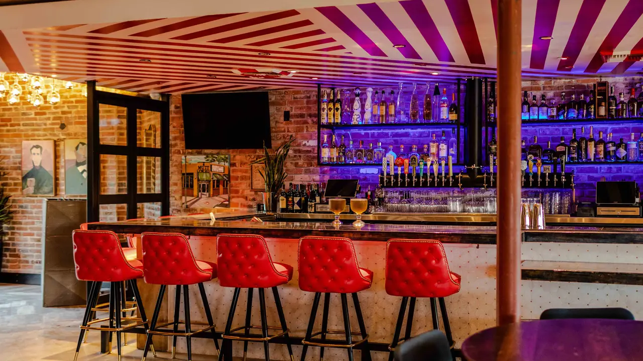 Mutt's Eastbluff Restaurant Newport Beach, CA OpenTable