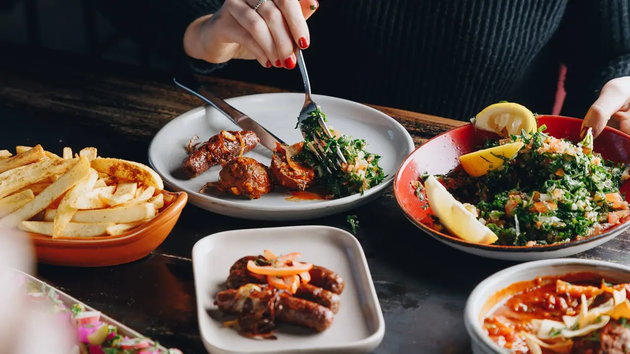 Restaurante Mama's Canteen Melbourne, , AUVIC OpenTable