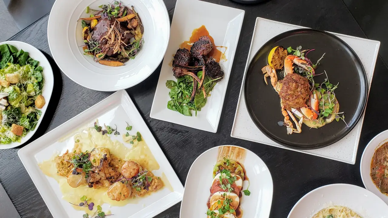 Tallulah Crafted Food and Wine Bar at Renaissance Baton Rouge