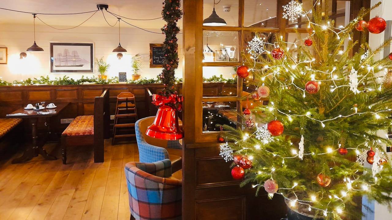 Mariners South County Christmas 2022 The Mariners Restaurant - Falmouth, Cornwall | Opentable