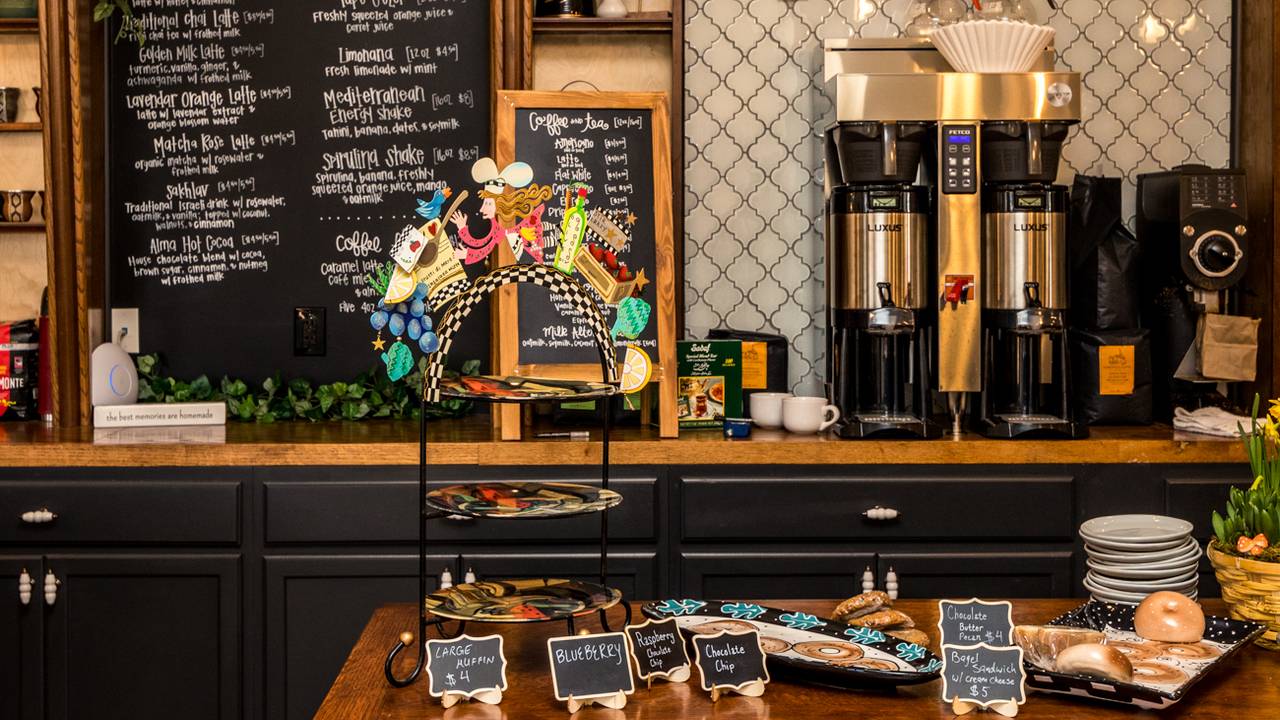 15 Built-In Coffee Bar Ideas for Your Own Private Café