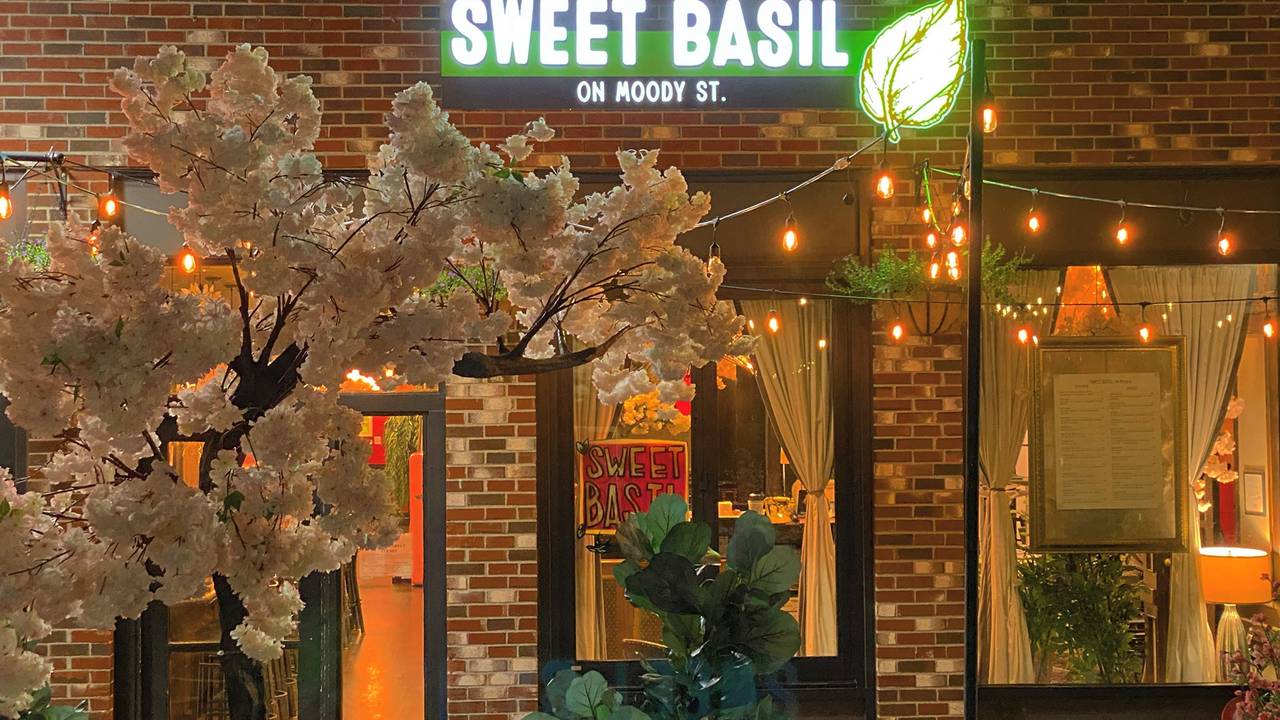 Sweet Basil on Moody Restaurant Waltham MA OpenTable