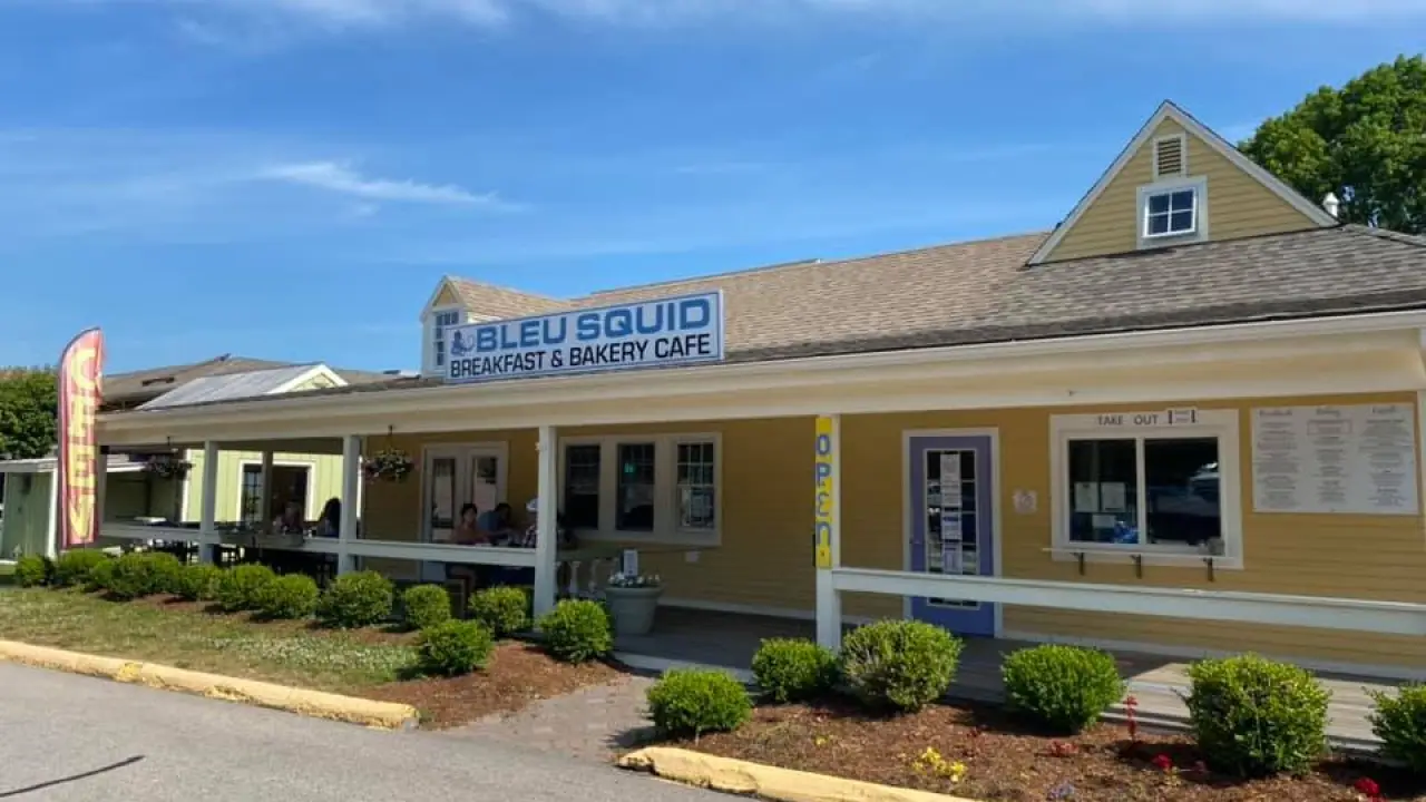 Bleu Squid Breakfast and Bakery Cafe Restaurant Stonington, , CT
