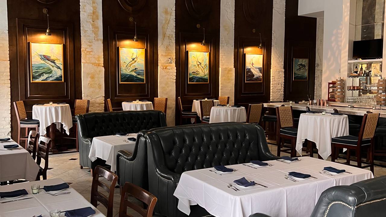 Victor's Seafood & Steak - Holy City Hospitality