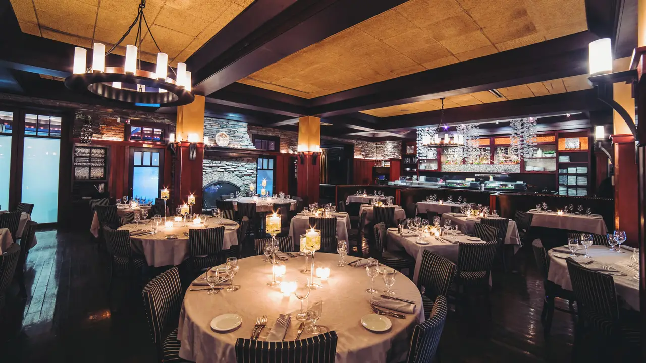 Main Dining Room  - Blackstone Steakhouse, Melville, NY