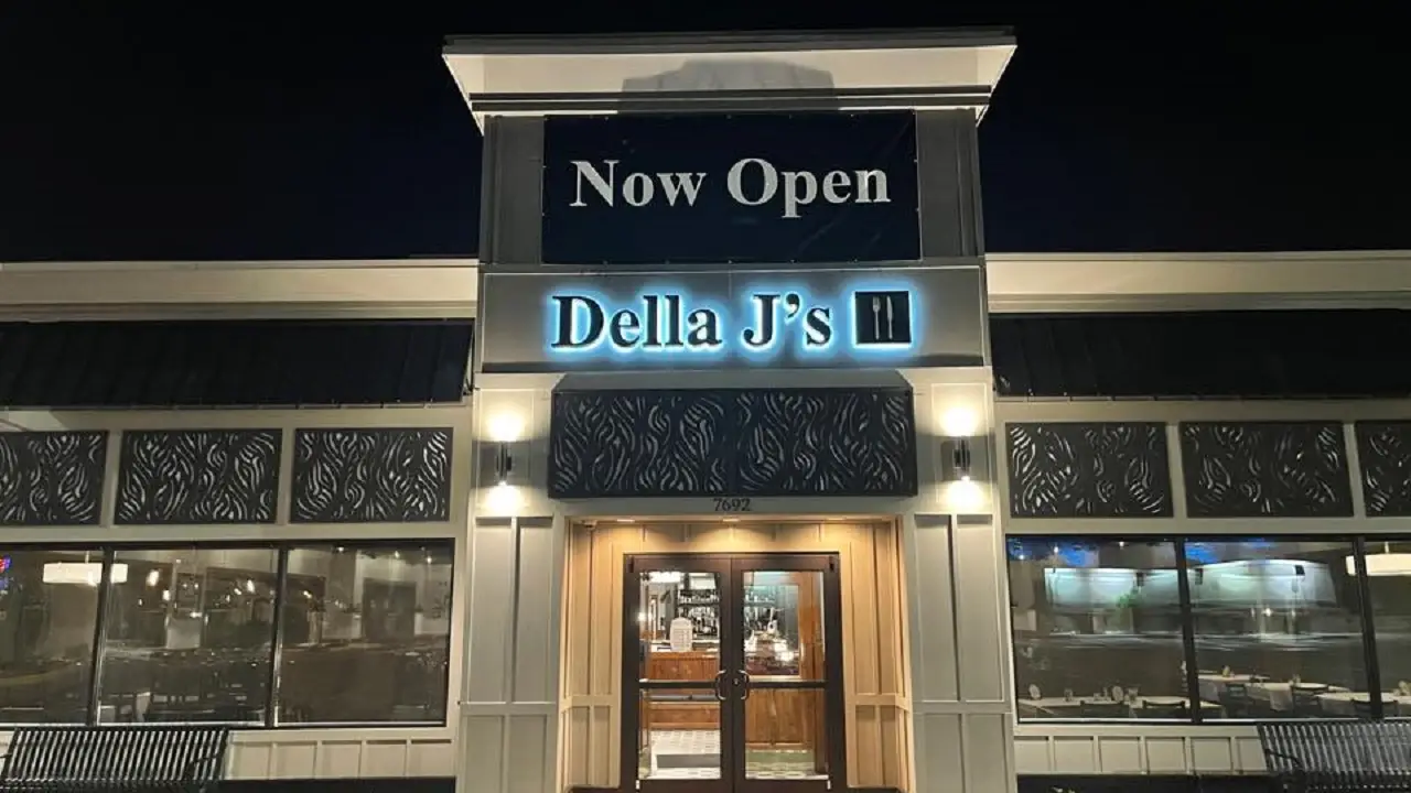 Della J’s Delectables, Alexandria, VA