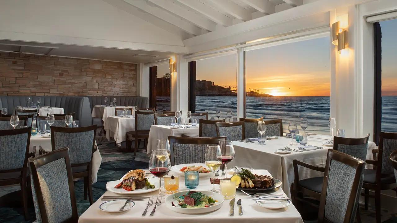 The Marine Room Restaurant San Diego Ca Opentable 5976