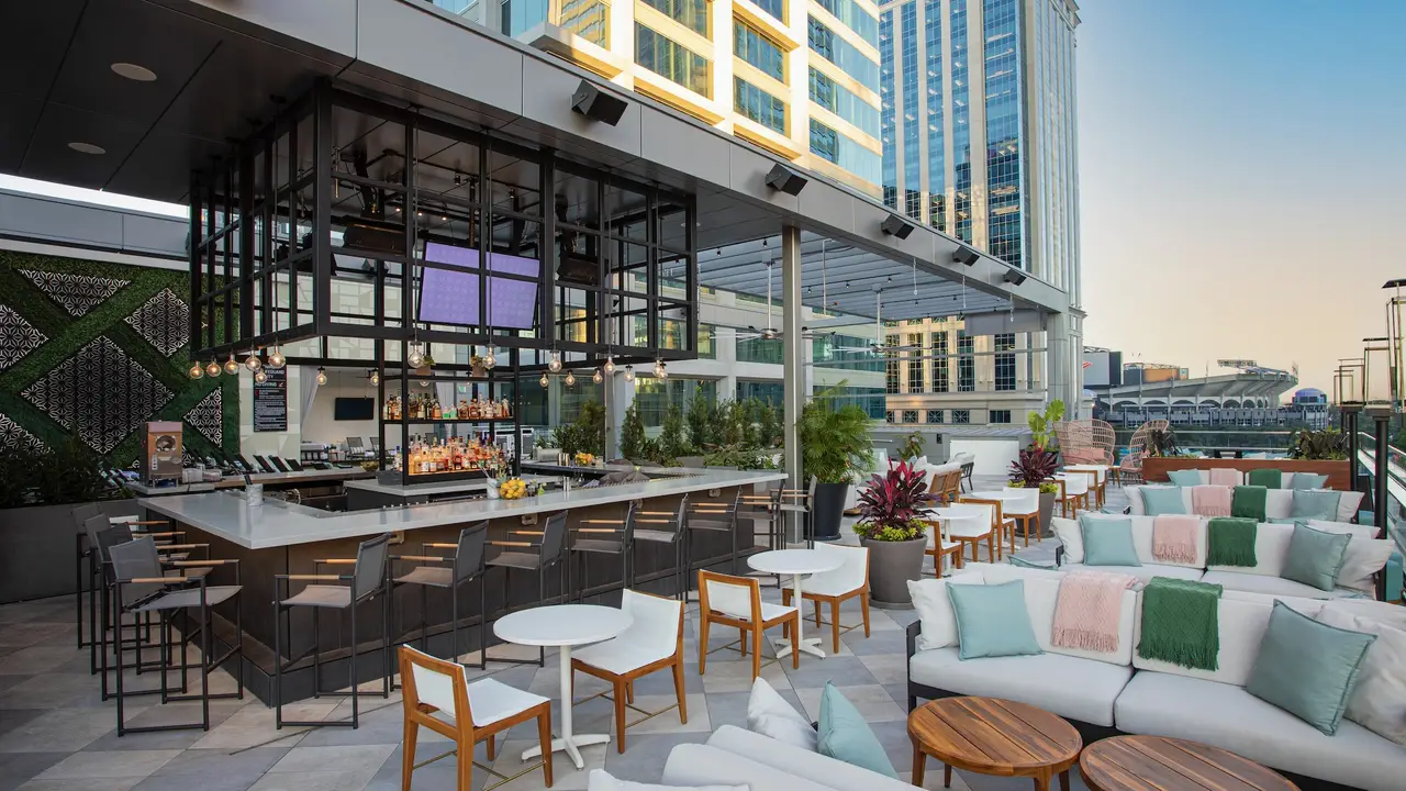 Aura Rooftop Restaurant - Charlotte, NC | OpenTable