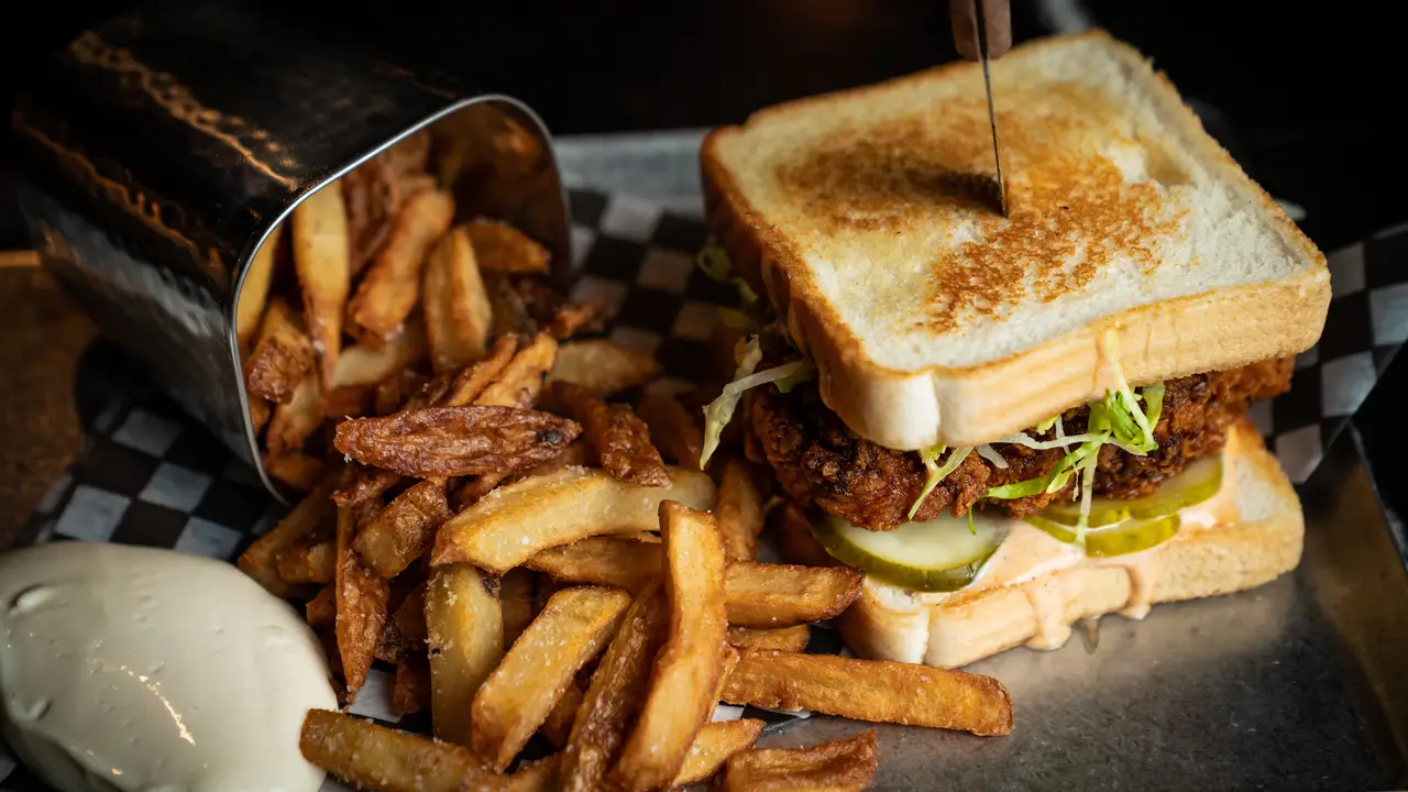 Restaurante Union Chicken Union Station Toronto, ON OpenTable