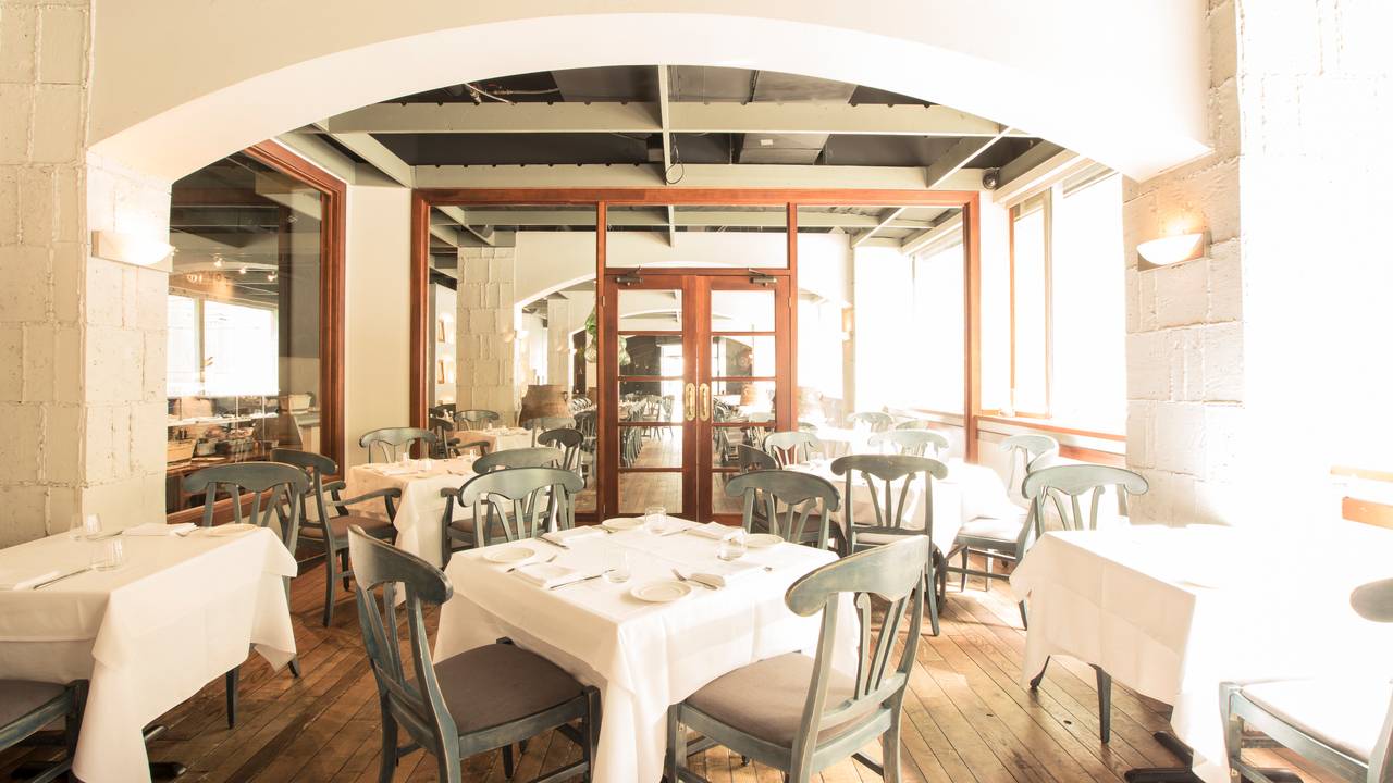 Estiatorio Volos Restaurant Toronto On Opentable