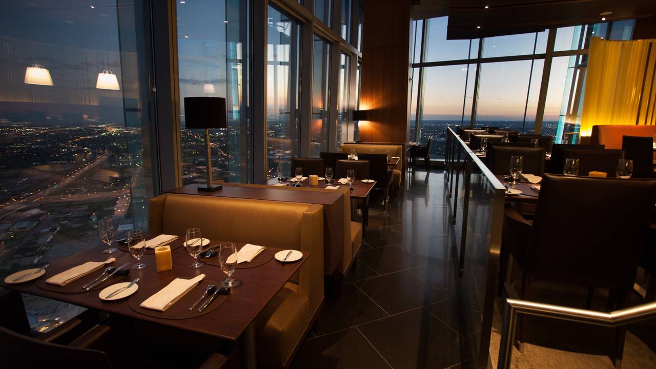 Restaurant Tower in Tula: interior, menu, own brewery Restaurant Tower in Tula: interior, menu, own brewery