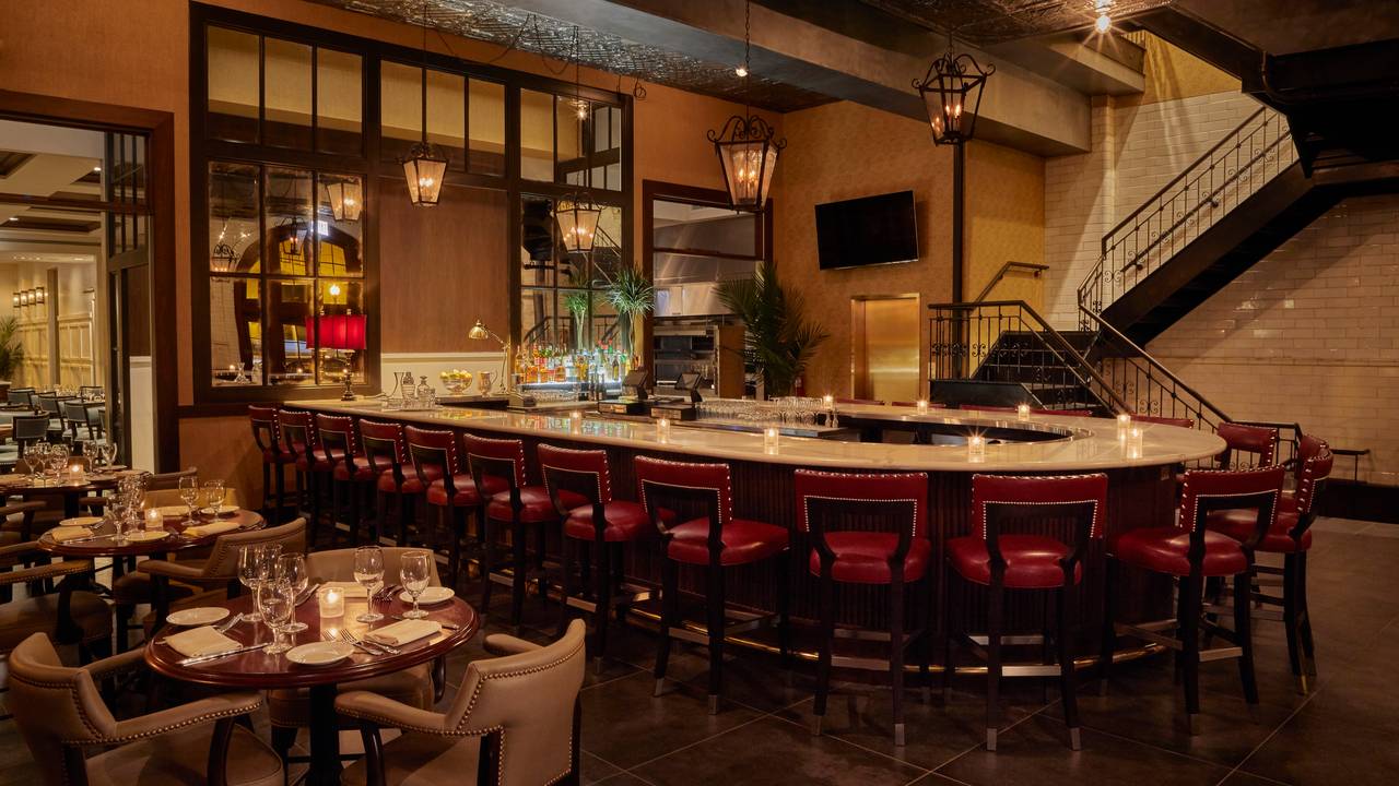 10 Restaurants Near Field Museum Opentable Chicago Firehouse Restaurant