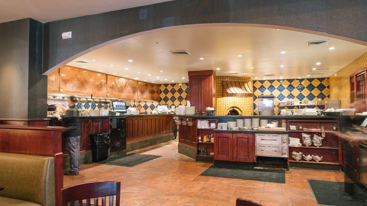 Village Tavern Broomfield Restaurant Broomfield Co