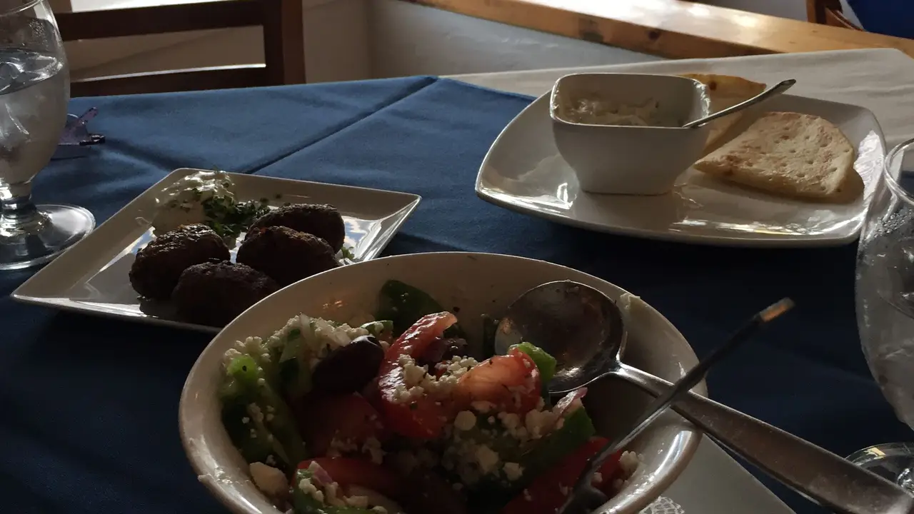 Santorini Greek Taverna, Calgary, AB