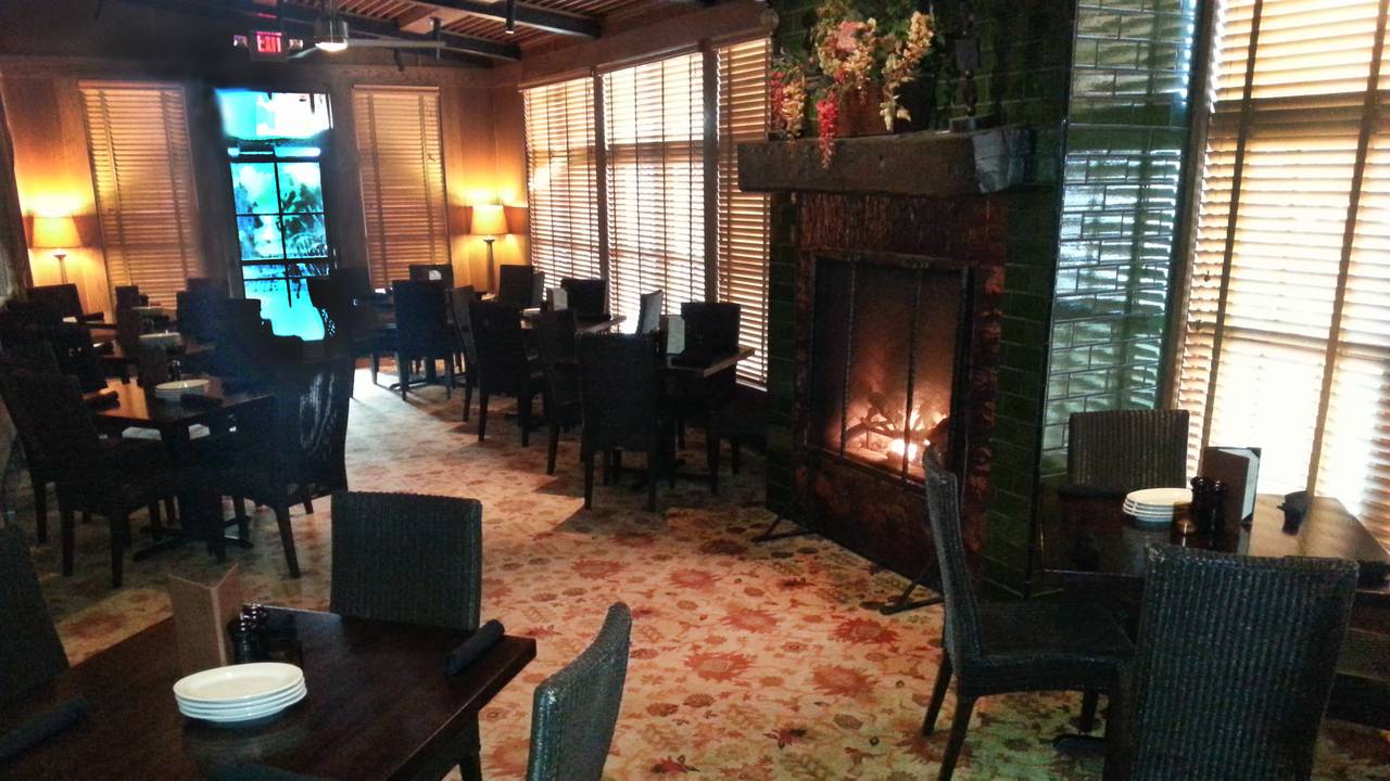 Best Restaurants In Fargo Opentable Doolittles Woodfire Grill Fargo