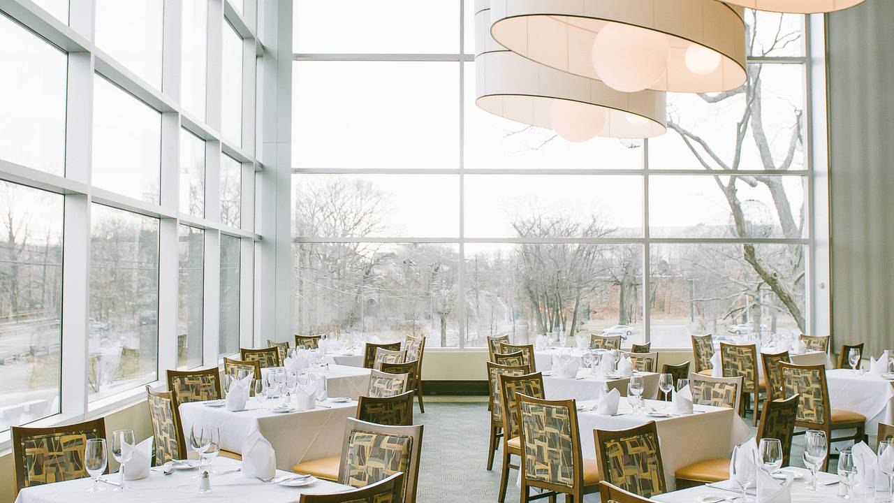 Best Restaurants In Chestnut Hill Opentable Davio S Chestnut Hill