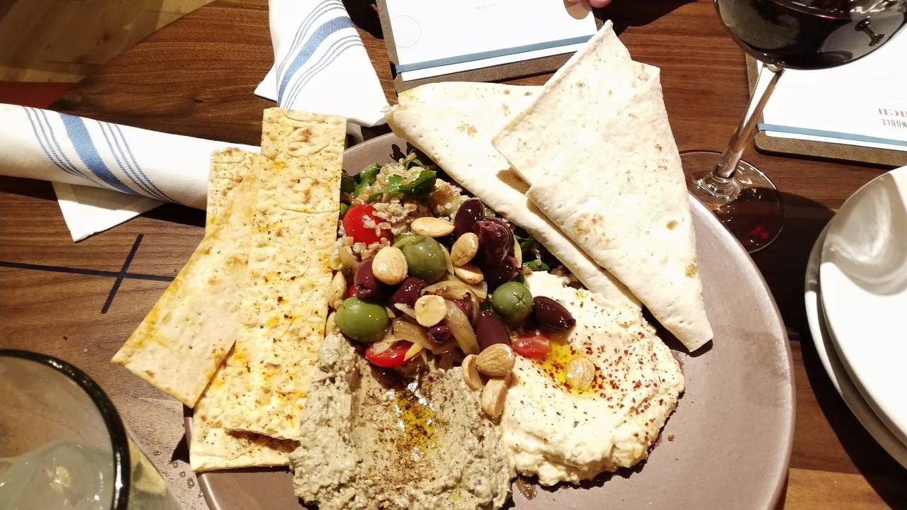Barnes Noble Kitchen Plano Restaurant Plano Tx Opentable