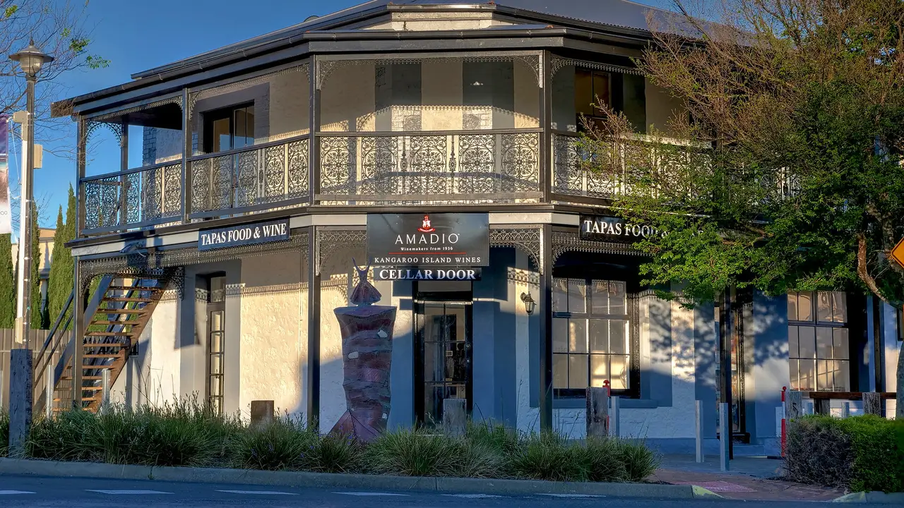 Restaurante Amadio Wines Kangaroo Island Cellar Door Kingscote, AUSA