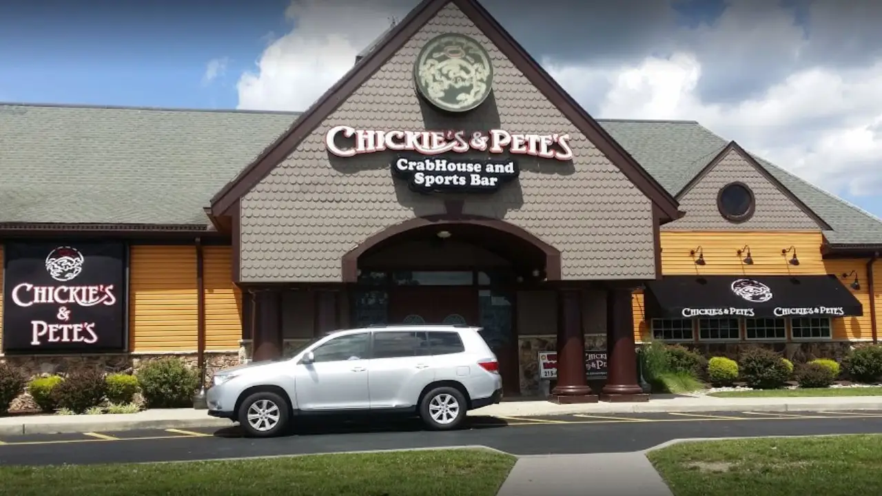 Chickie's & Pete's Egg Harbor Township Restaurant Egg Harbor