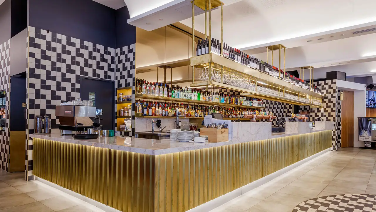 Pig N Whistle West End Restaurant South Brisbane AU QLD