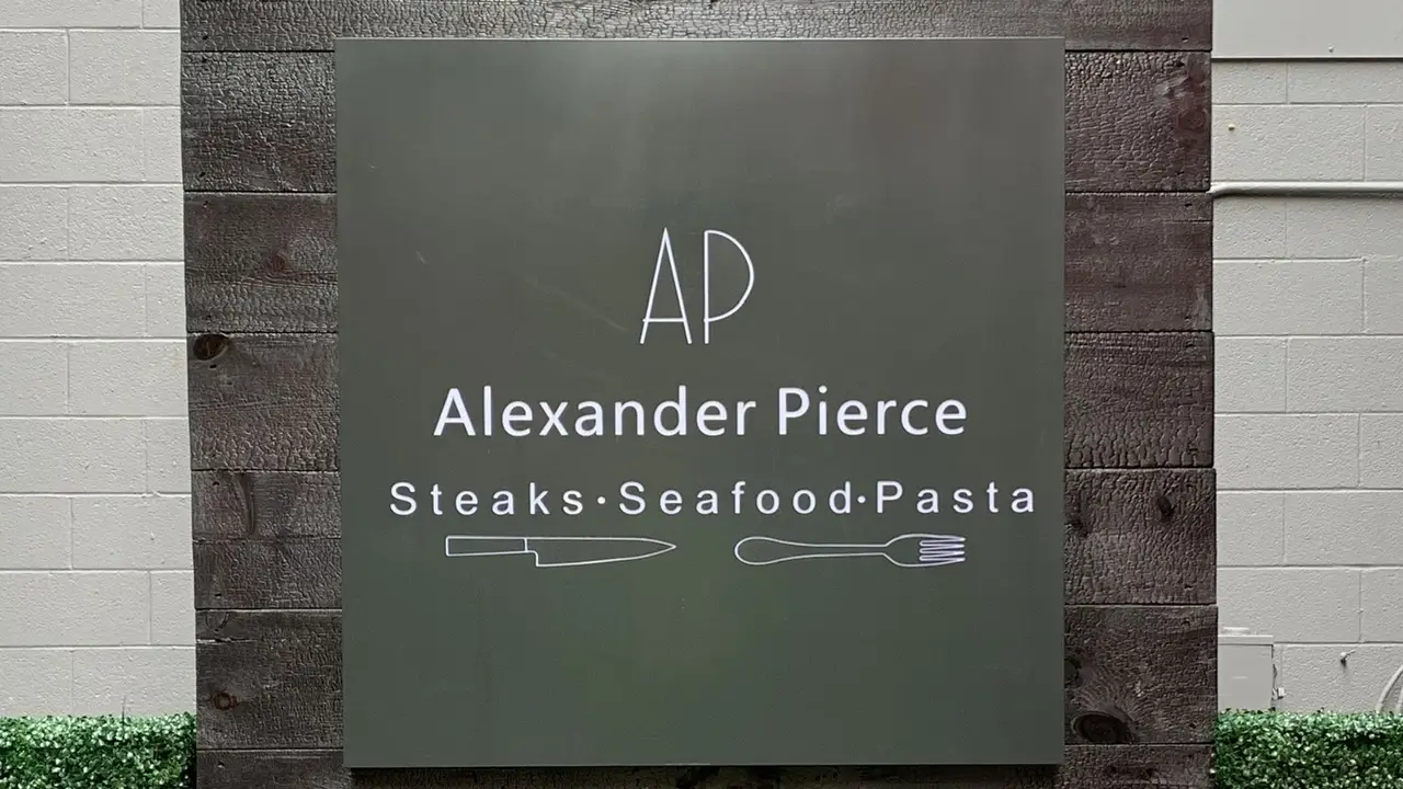 Alexander Pierce Restaurant, Akron, OH