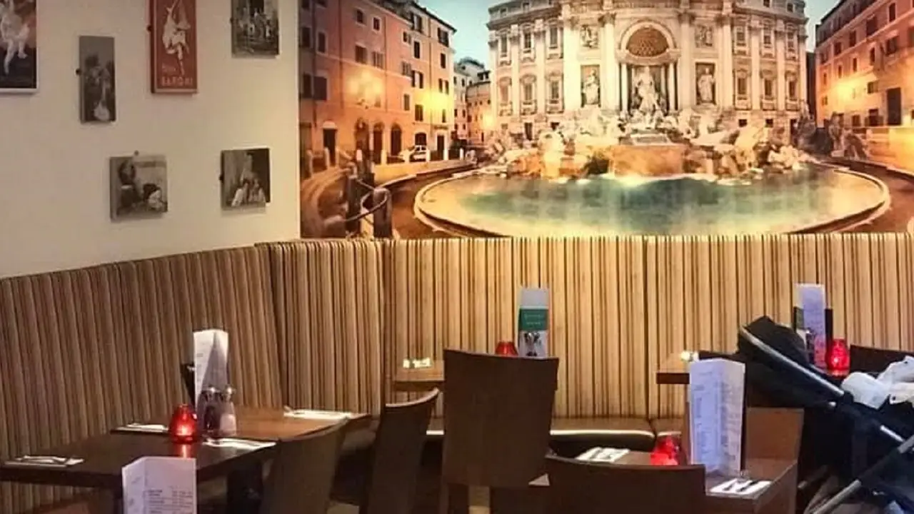 Trevi Italian afternoon tea, Glasgow, 