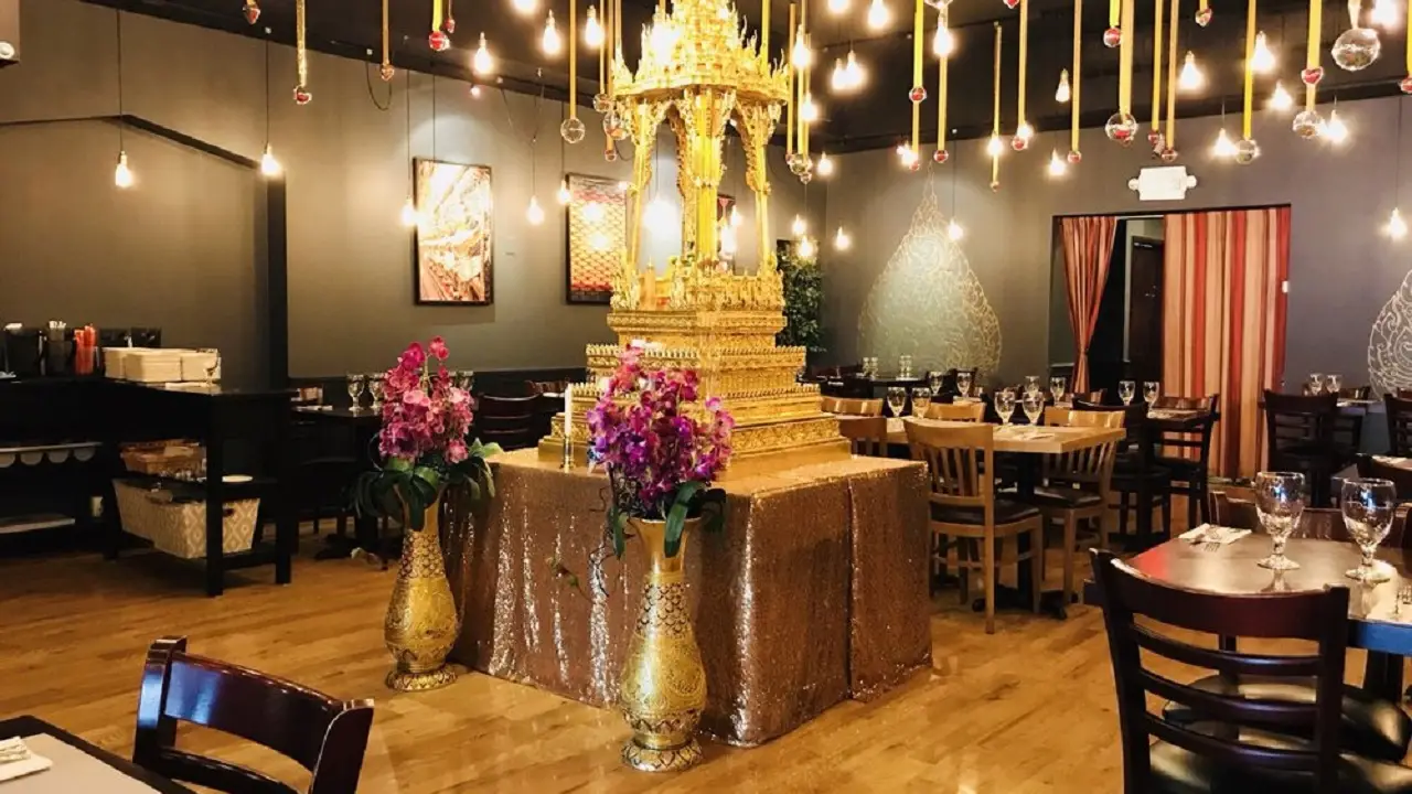 Restaurante Phattra Thai Restaurant - Metuchen, NJ | OpenTable