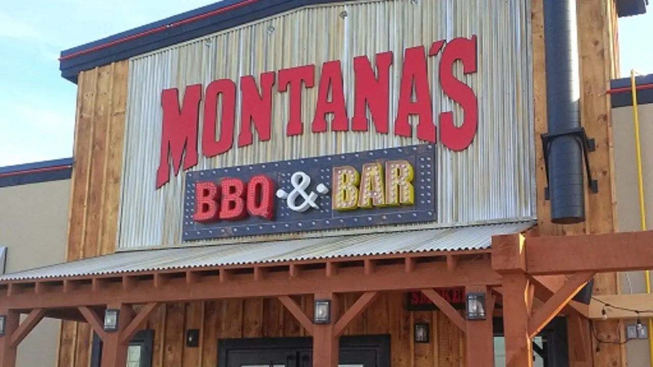 Montana's BBQ & Bar - Edmonton 99 St NW, Edmonton, AB