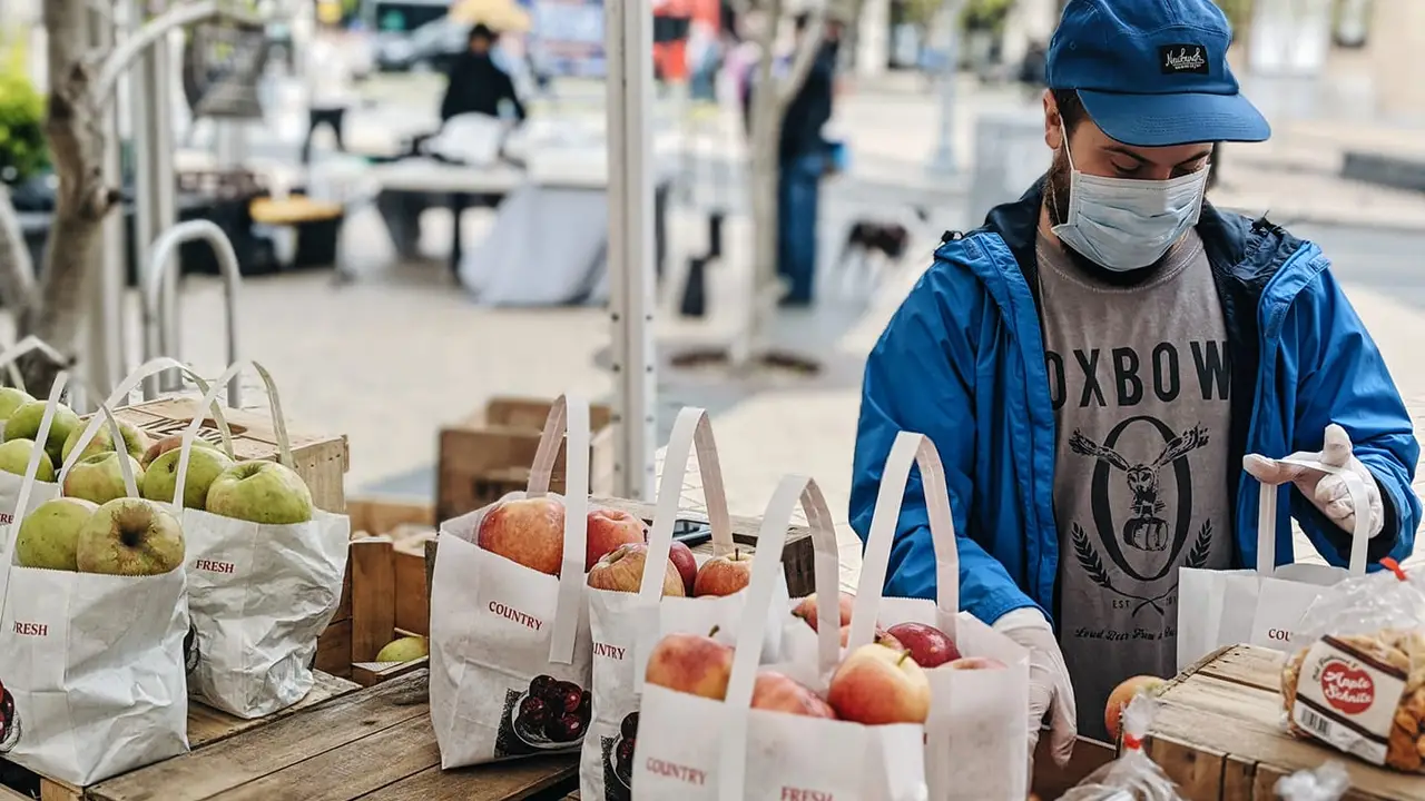 FRESHFARM Market Mount Vernon Triangle Grocery Restaurant