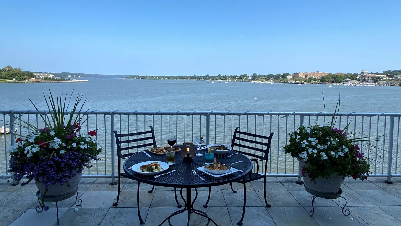 Pearl at The Oyster Point Hotel, Red Bank, NJ Pearl at The Oyster Point Hotel, Red Bank, NJ