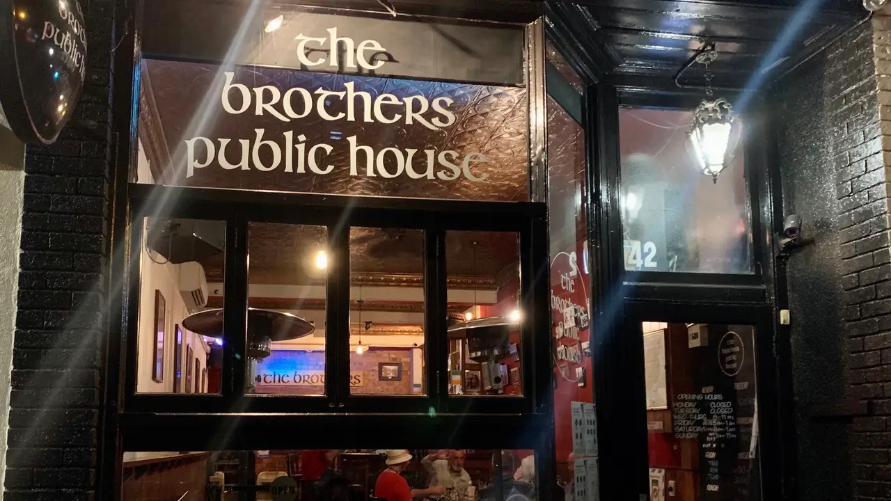 The Brothers Public House Updated 2024, Bar And Lounge in Fitzroy, AUVIC