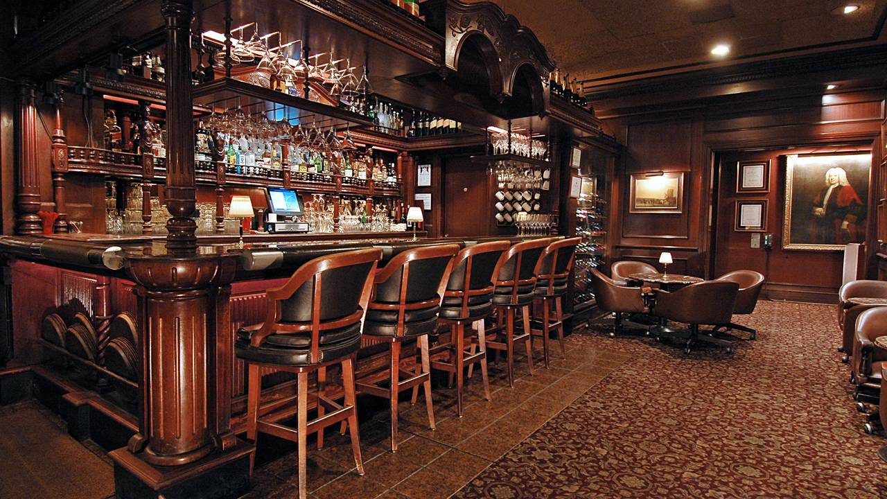 Hy S Steak House Waikiki Hihonolulu Opentable Hy S Steak House Waikiki Hihonolulu Opentable