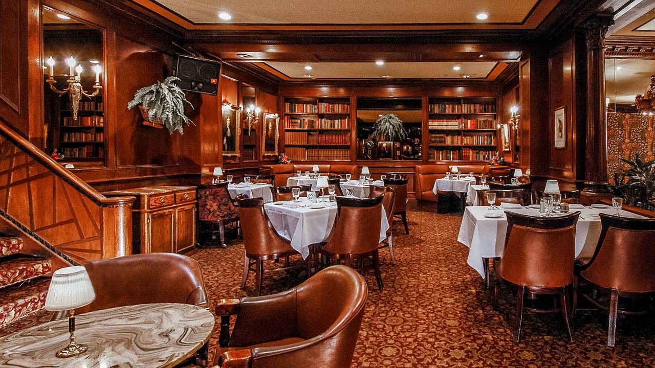 Hy S Steak House Waikiki Hihonolulu Opentable Hy S Steak House Waikiki Hihonolulu Opentable