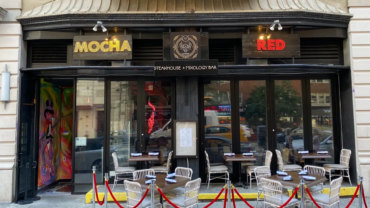 MOCHA RED Steakhouse + Mixology BAR, New York, NY