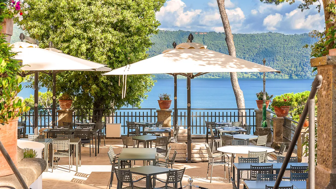Gola Ristorante Castel Gandolfo Vista Lago - GOLA Restaurant & Garden Bar, Castel Gandolfo, Citta Metropolitana di Roma