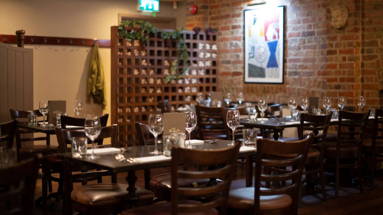 Descubrir 94+ imagen wine bar london Viaterra.mx