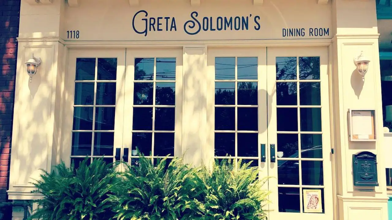 Greta Solomon's, Toronto, ON