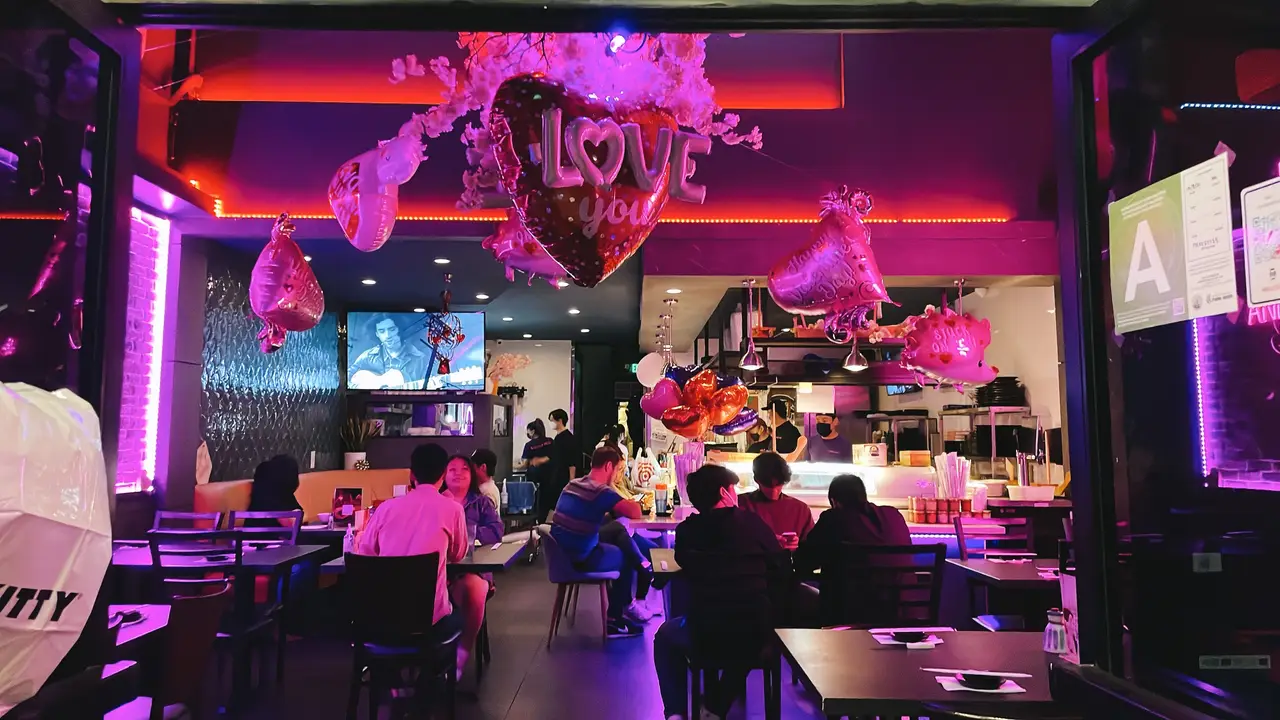 Restaurant Hello Fish - Los Angeles, , CA | OpenTable