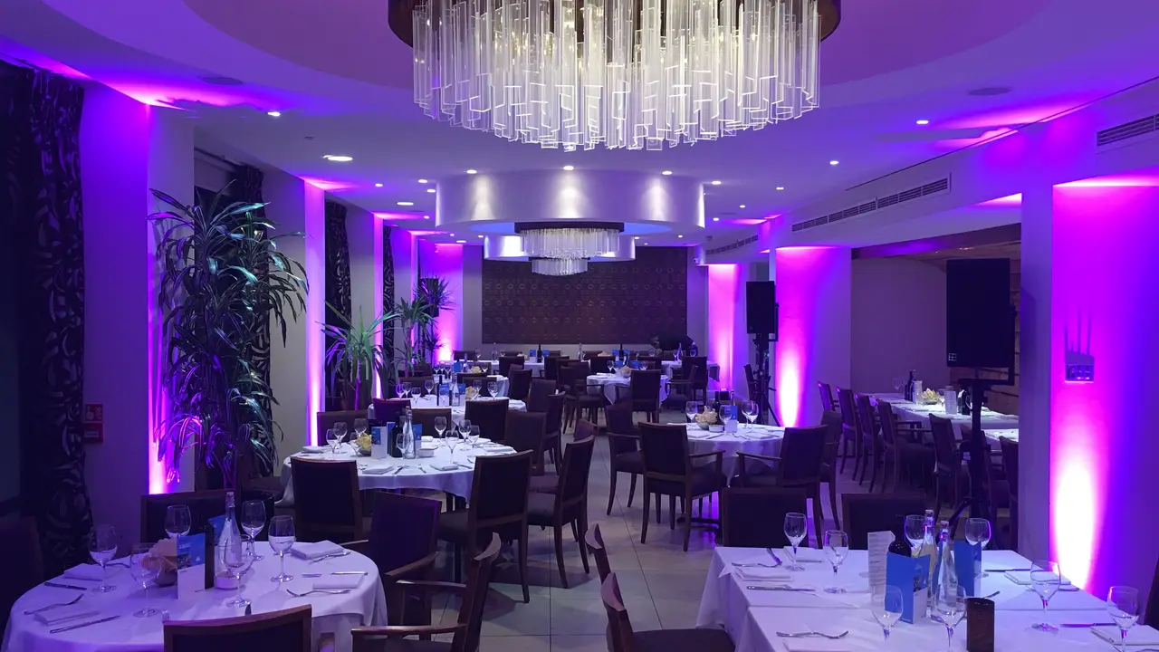 Award Winning Indian Restaurant - Bombay Palace -  London, London, 