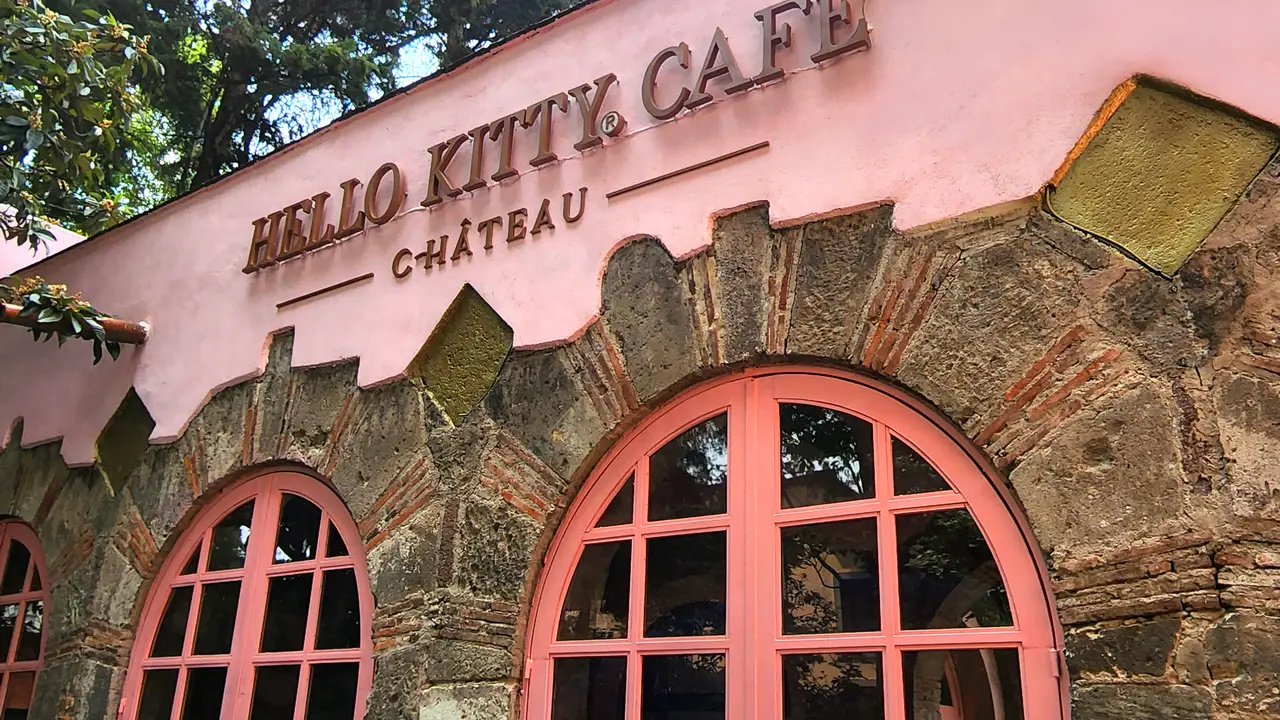 Hello Kitty CafÃ© ChÃ¡teau, Ciudad de MÃ©xico, CDMX