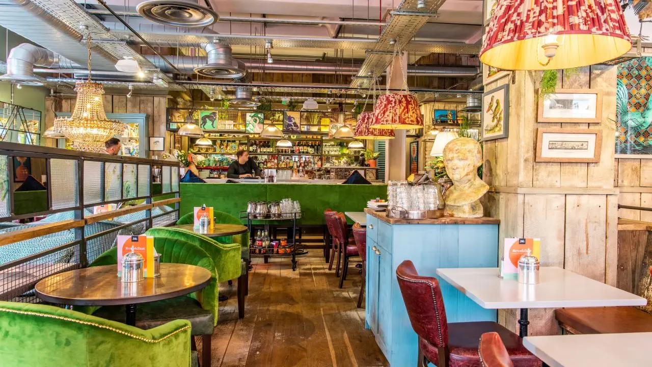 Bill's Restaurant & Bar - Baker Street - London, ENG | OpenTable