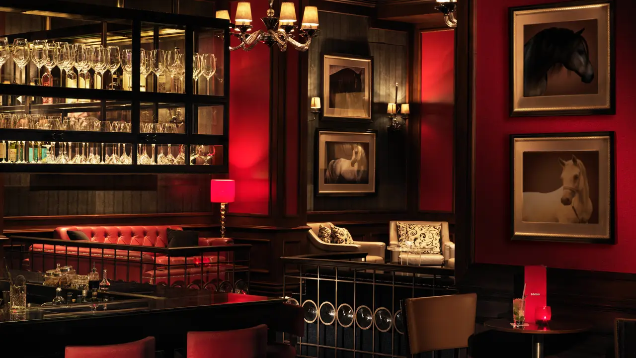 Sorso Lobby Bar - The Ritz-Carlton Abu Dhabi, Grand Canal, Abu Dhabi, Abu Dhabi