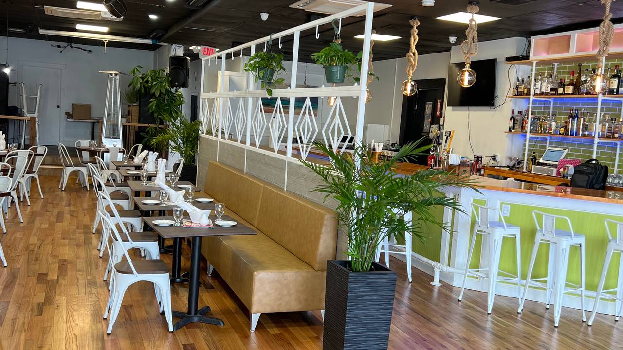 Restaurant Alma - CT | Norwalk, OpenTable - Norwalk Bistro