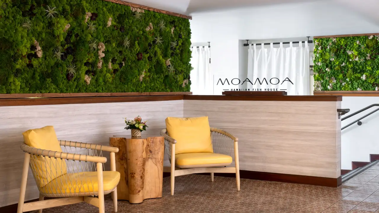 Moa Moa at the Sheraton Kauai Coconut Beach Resort Restaurant Kapaa