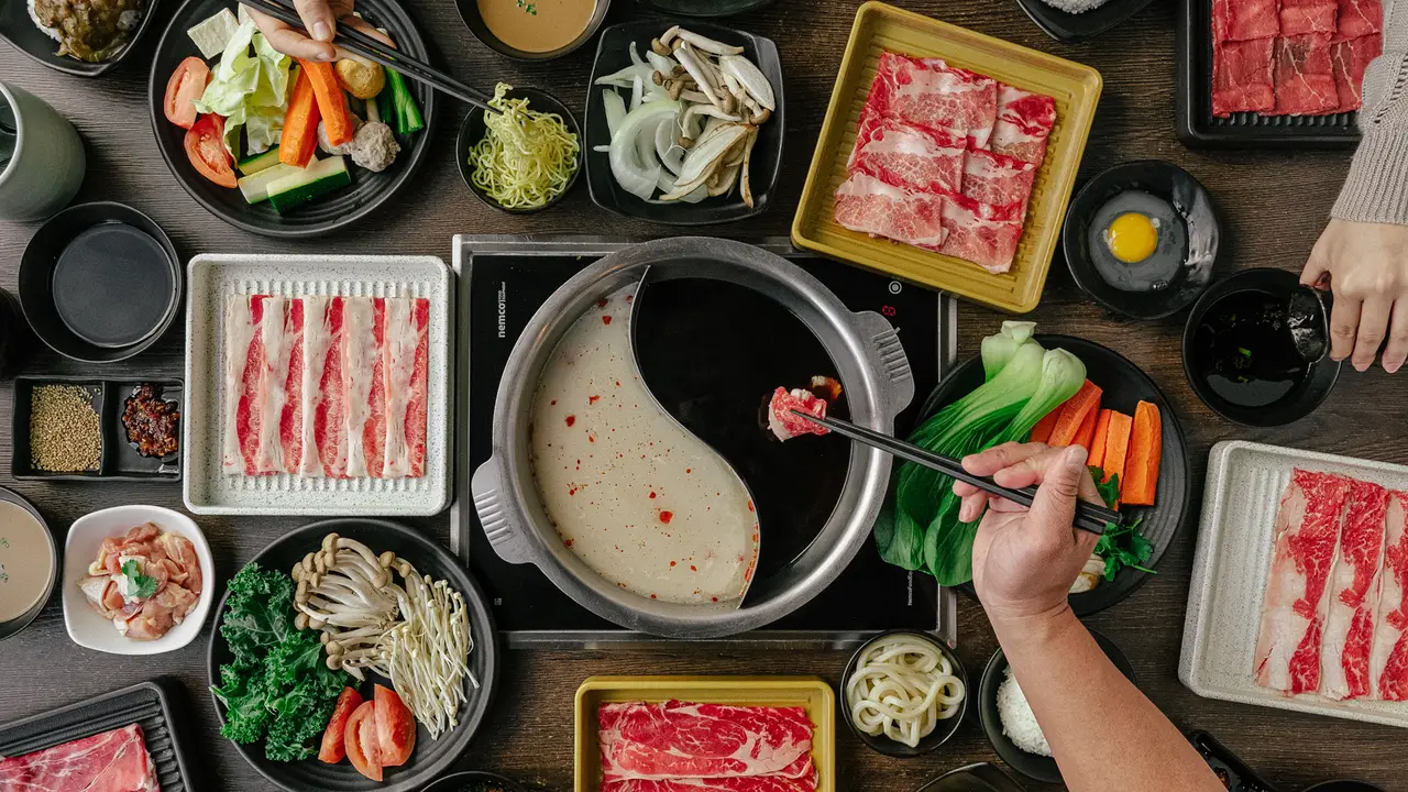 Authentic Japanese shabu shabu and sukiyaki. - Mo-Mo-Paradise - Mira Mesa, San Diego, CA
