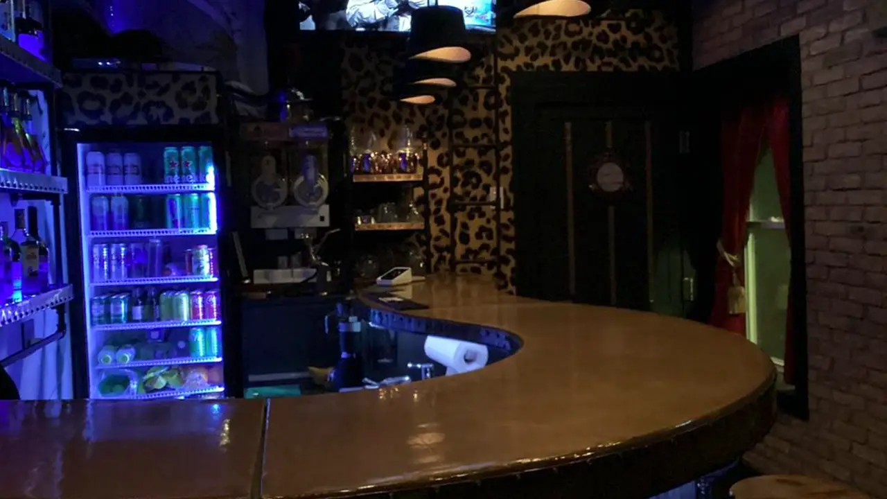 Enjoy a cocktail in Canada's Smallest Bar! - Standing Room Only, Guelph, ON