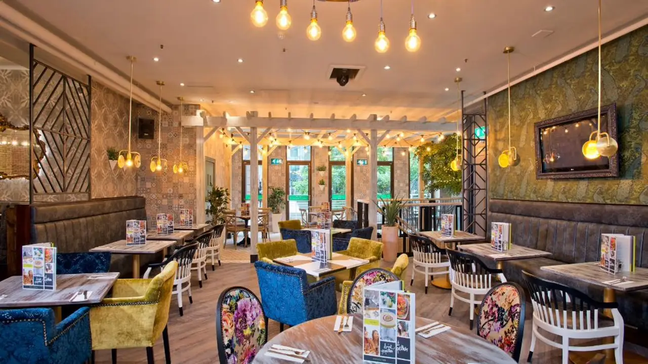 Slug And Lettuce St Marys Street