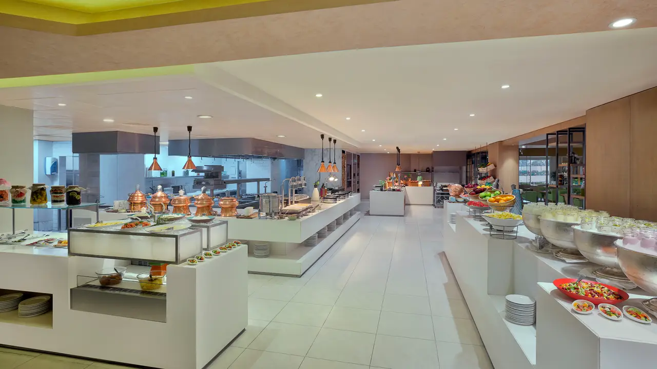 Al Dhiyafa Grand Kitchen - Al Dhiyafa Grand Kitchen, All Day Dining Restaurant at Habtoor Grand Resort, Dubai, Dubai